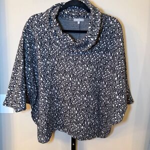 Habitat Animal Print Sweater‎ Cowl Neck Size XS Gray Black